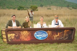 Die Jury (v.l.) Mousse T., Carolin Niemczyk, Ella Endlich und Dieter Bohlen beim Auslandsrecall in Südafrika.